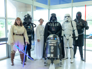 group of people dressed in Star Wars cospaly